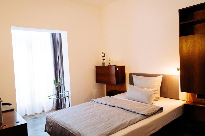 Lint Hotel image