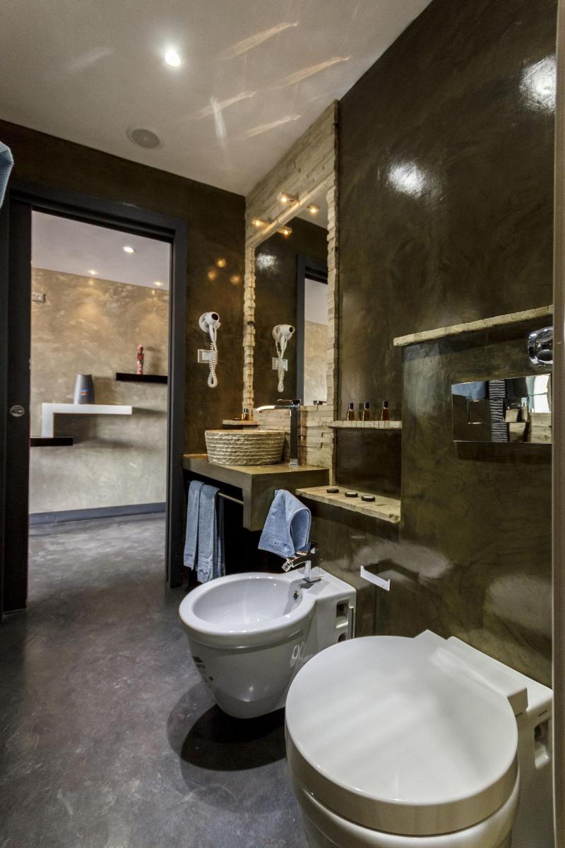 Ocean Suites image