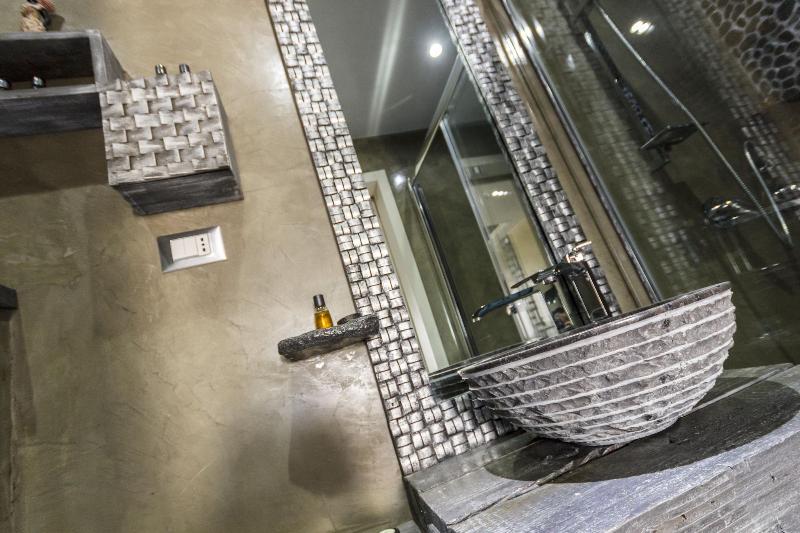 Ocean Suites image