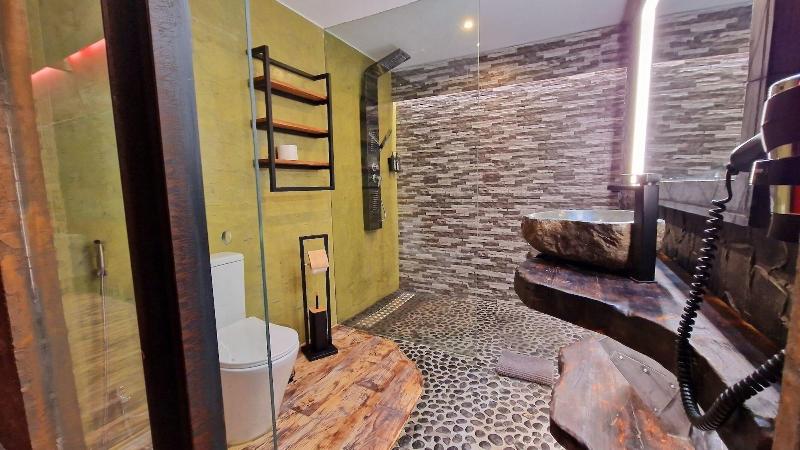 Ocean Suites image