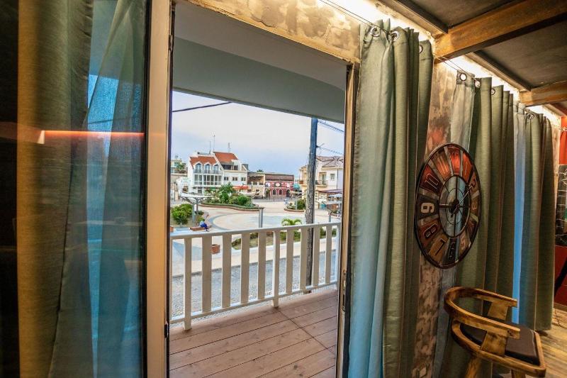 Ocean Suites image