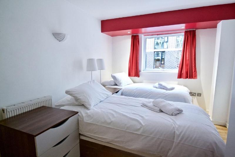 62 66 Farringdon By Condokeeper image
