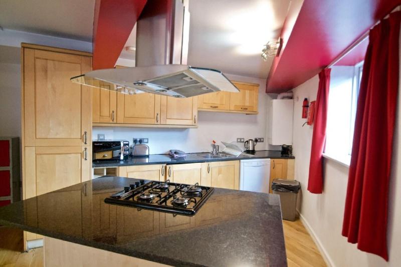 62 66 Farringdon By Condokeeper image