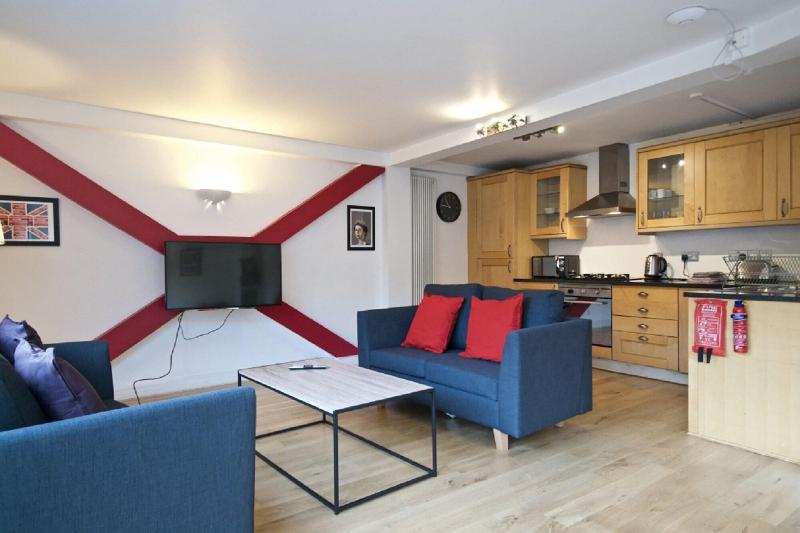 62 66 Farringdon By Condokeeper image