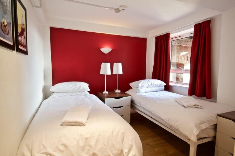 62 66 Farringdon By Condokeeper image