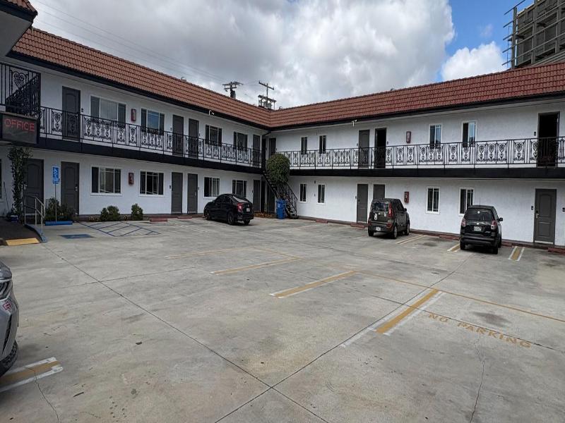 Stay Inn Motel image