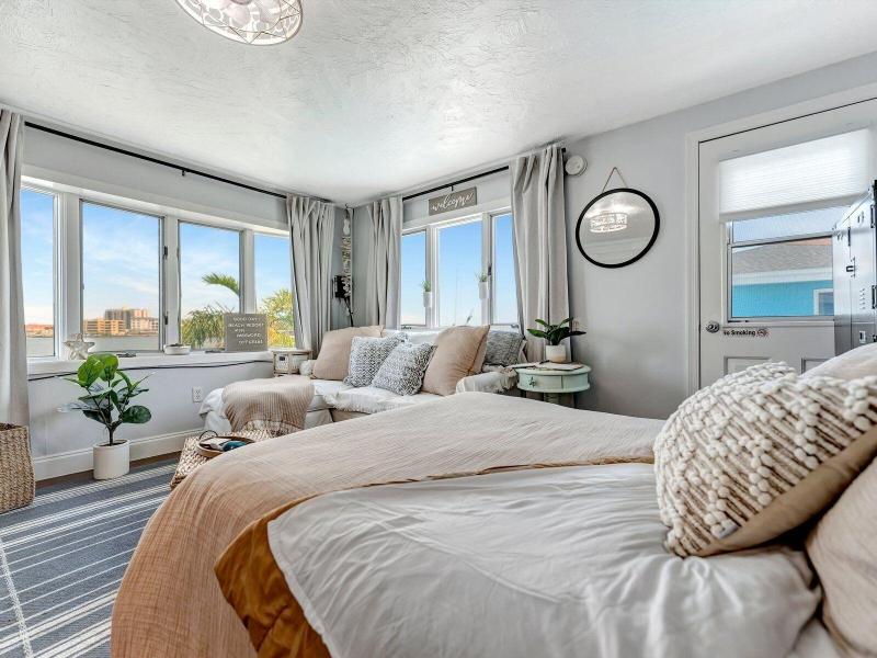 The Seashell Suites image