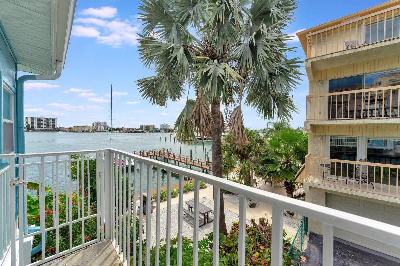 The Seashell Suites image