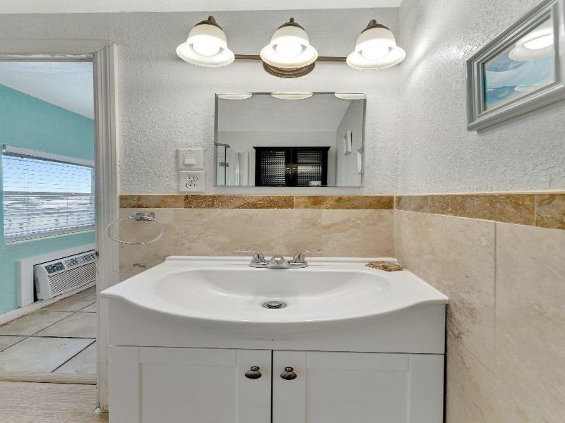The Seashell Suites image