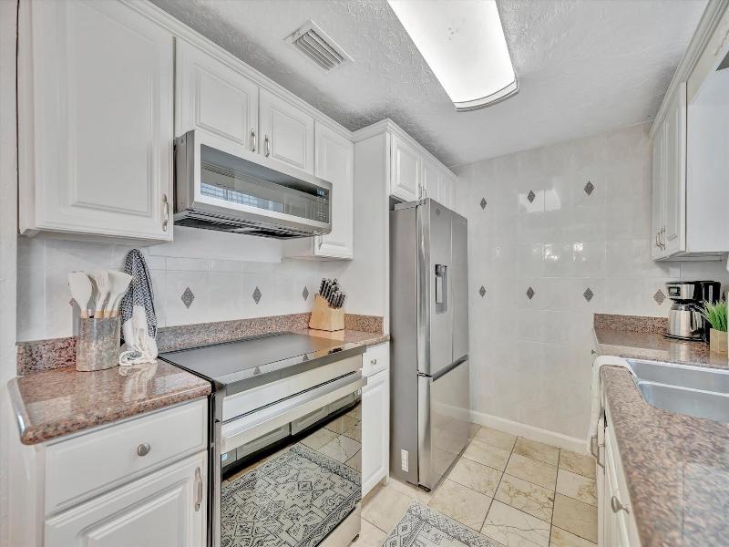 The Seashell Suites image