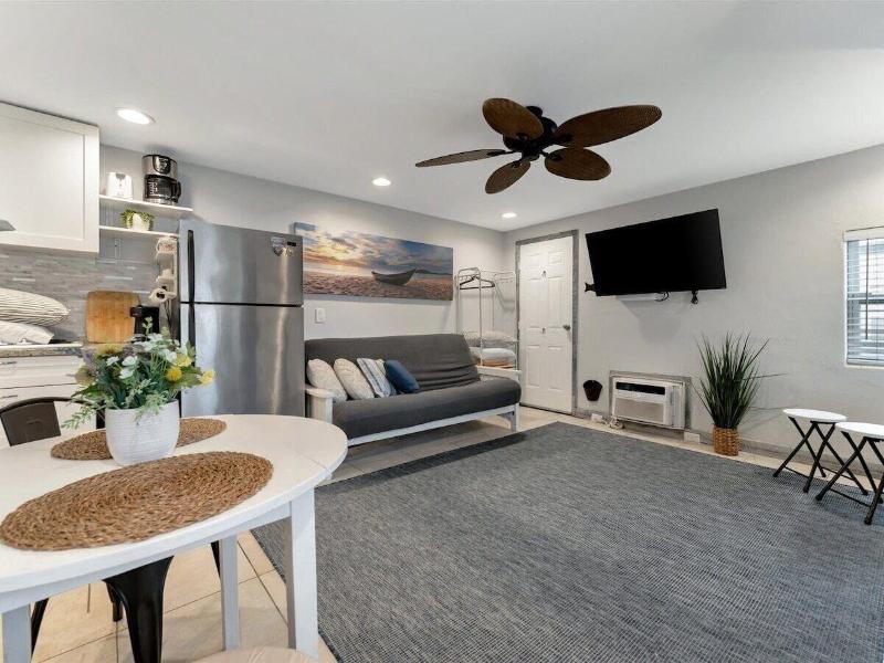 The Seashell Suites image