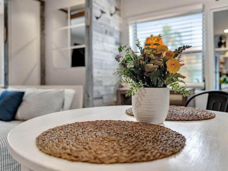 The Seashell Suites image