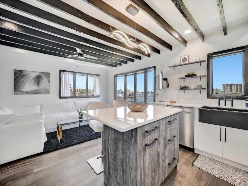 The Seashell Suites image