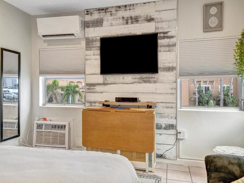 The Seashell Suites image