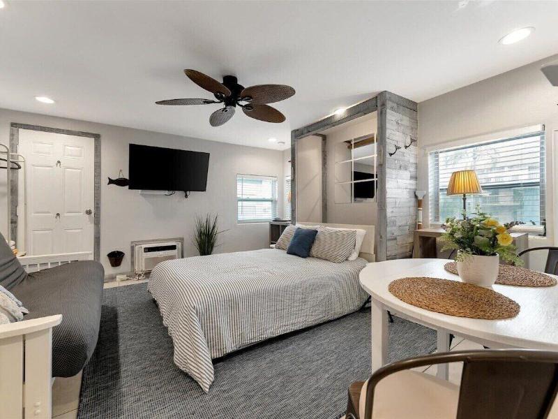 The Seashell Suites image