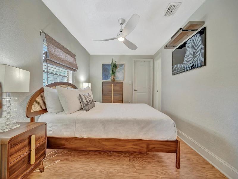 The Seashell Suites image