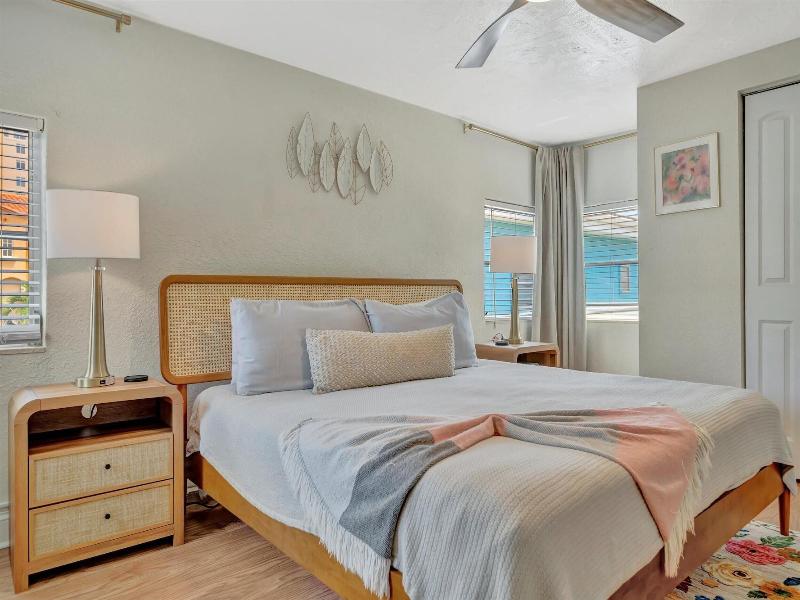 The Seashell Suites image