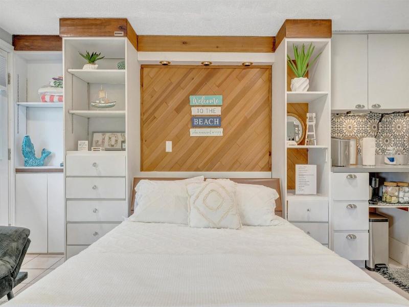 The Seashell Suites image