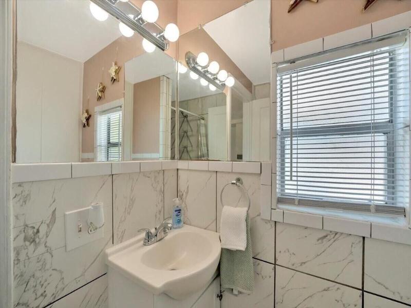 The Seashell Suites image