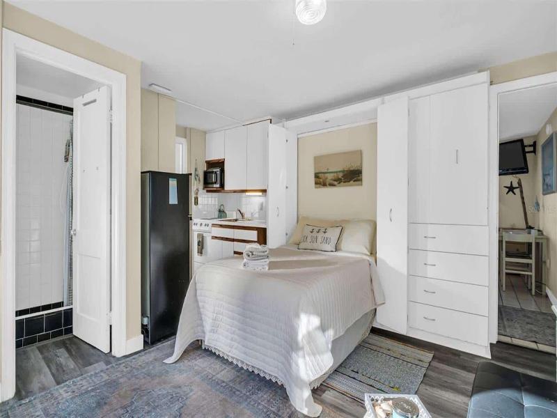 The Seashell Suites image
