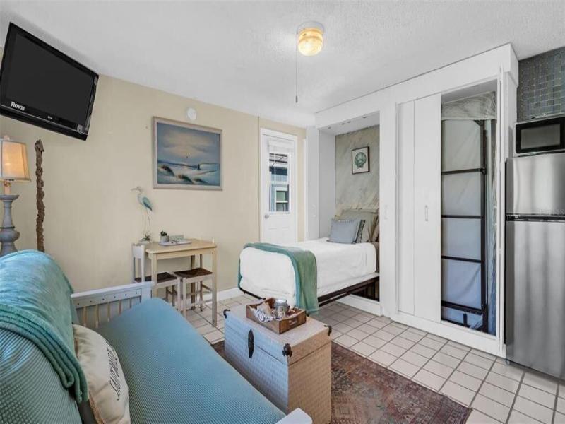The Seashell Suites image