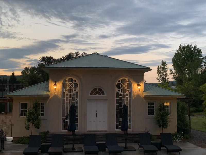 Manoir Chamberland Adults Only No Pets — general view
