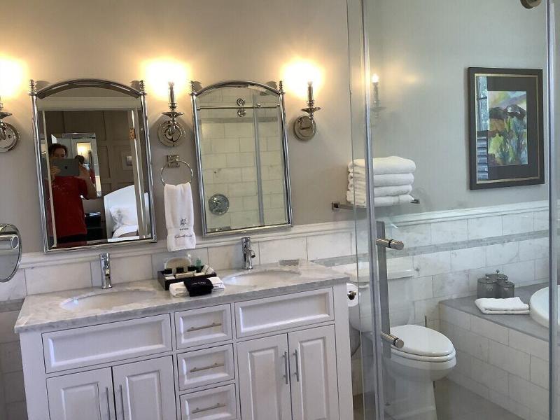 Manoir Chamberland Adults Only No Pets image