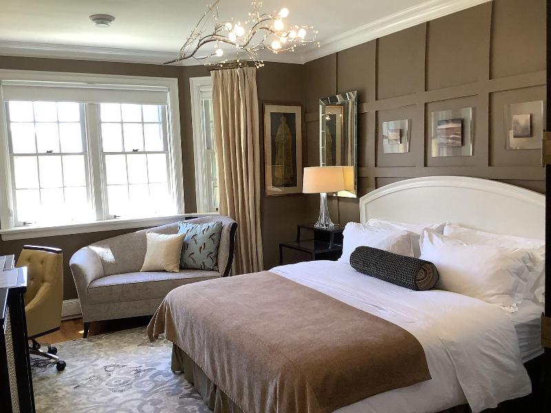 Manoir Chamberland Adults Only No Pets image