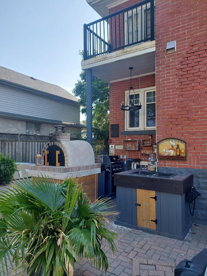 Nicklin House image