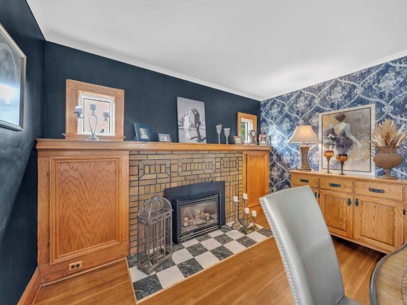 Nicklin House image