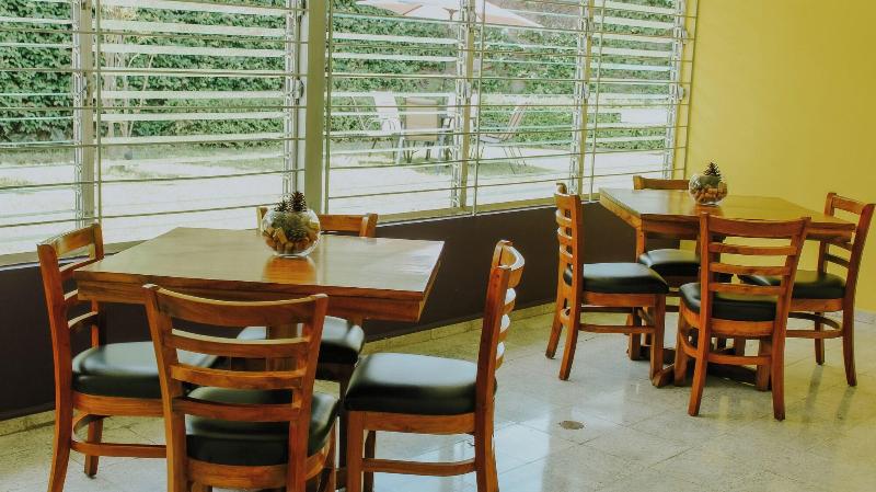 La Ruta Hotel Corporativo image
