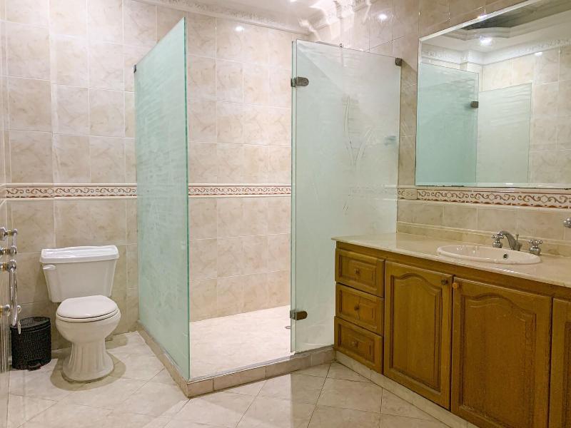 Hotel Abi Inn By Geh Suites image