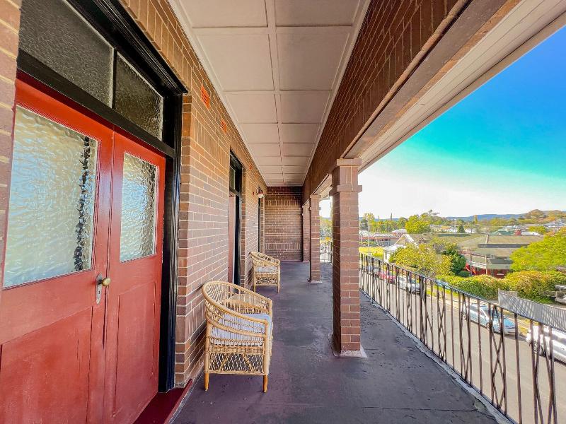 Commercial Hotel Bega image