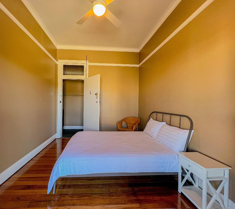 Commercial Hotel Bega image