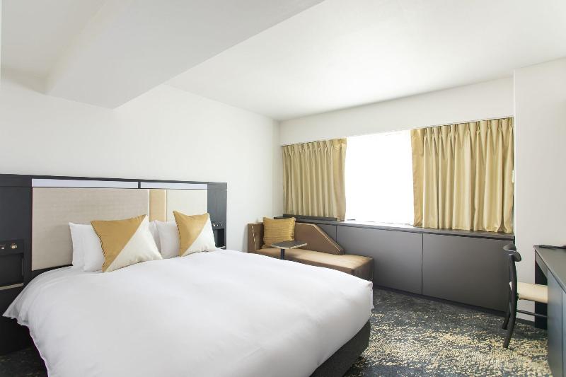 Cross Hotel Osaka  image