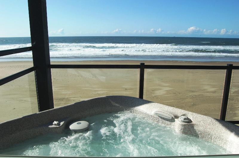 Beachfront Manor Hotel image