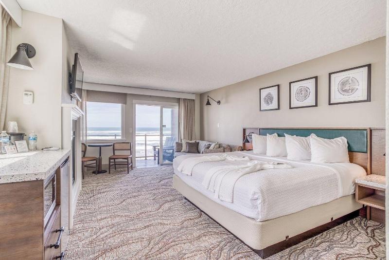 Beachfront Manor Hotel image