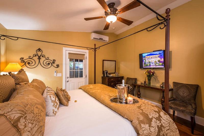Carriage Way Inn — photo 49