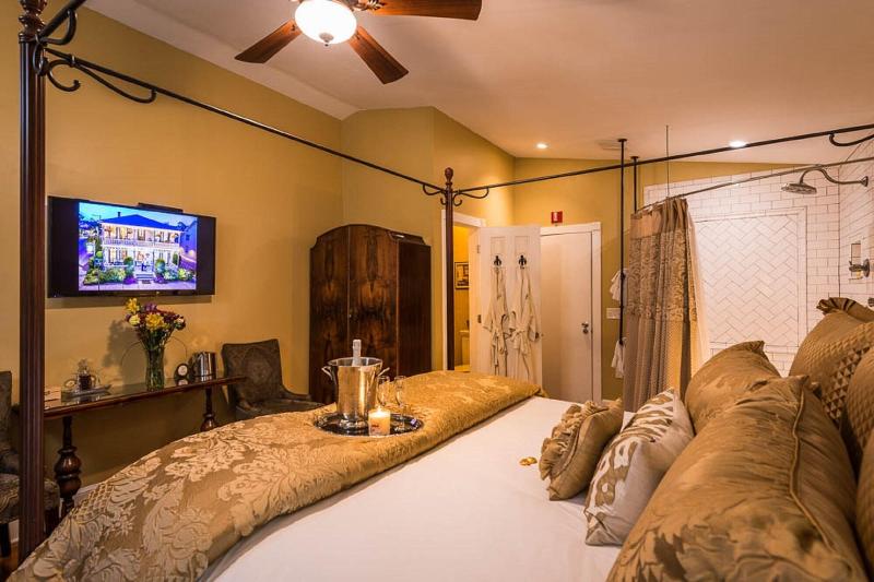 Carriage Way Inn — photo 12