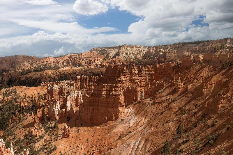 Bryce Canyon Log Cabins image