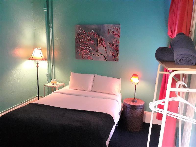 Gaslamp Hostel image