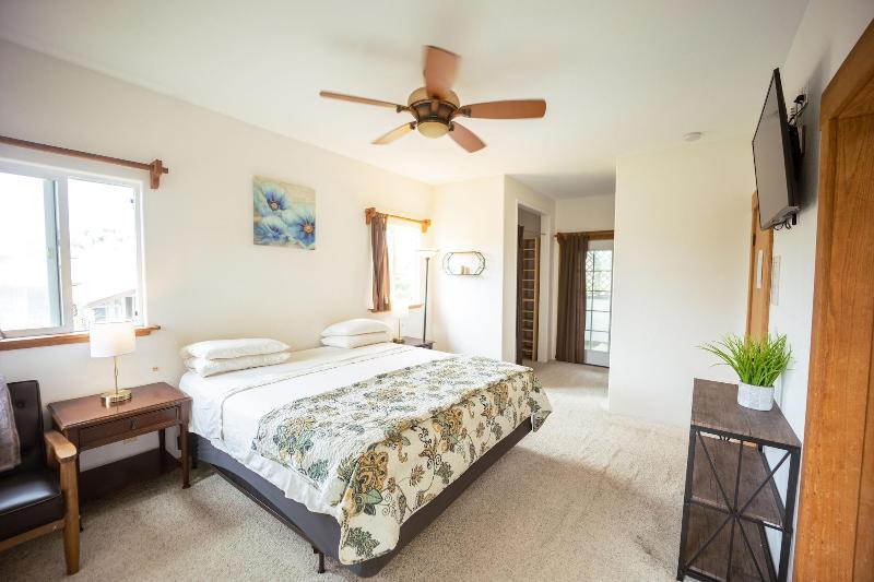 Hilo Vacation Rental image 2