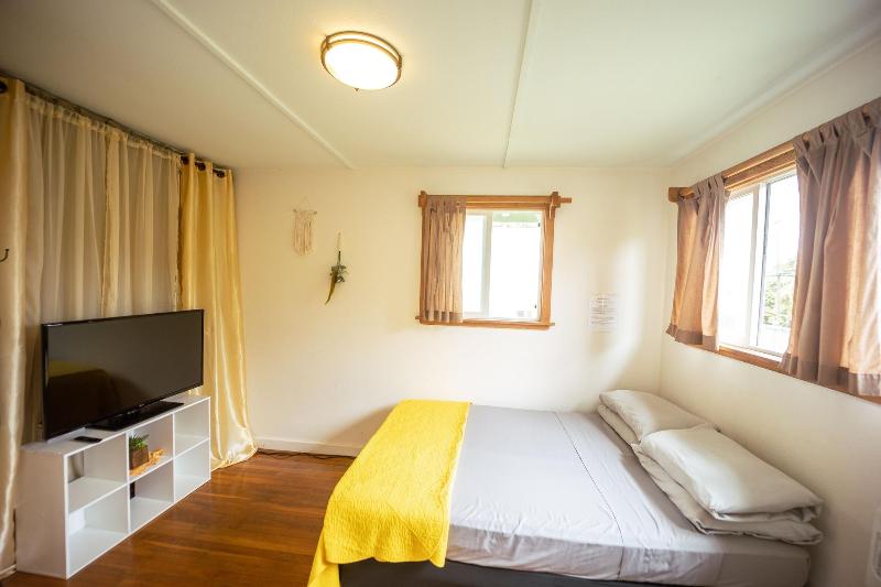 Hilo Vacation Rental image 9