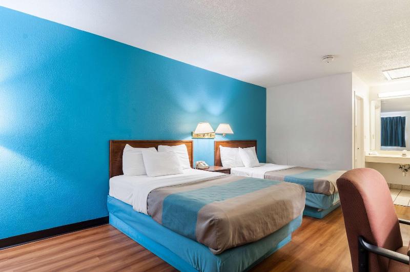 Motel 6 Southgate Mi Detroit image