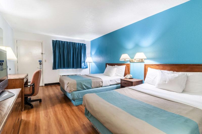 Motel 6 Southgate Mi Detroit image