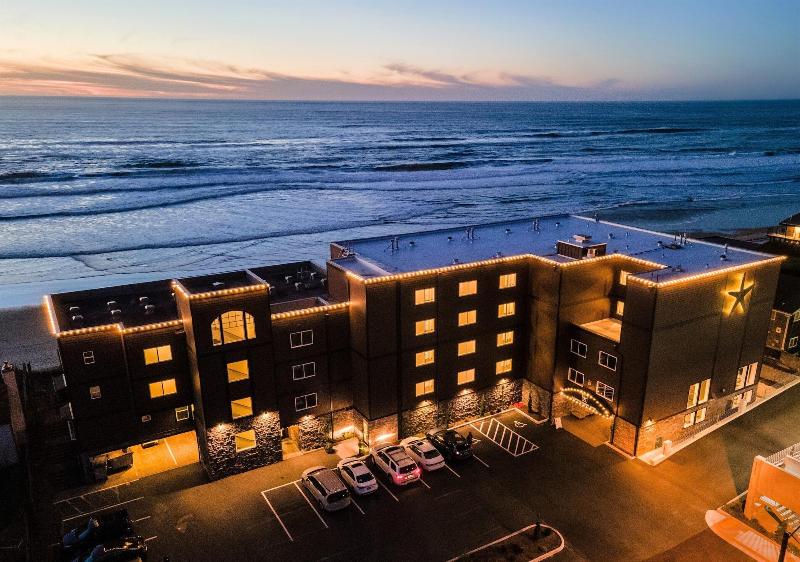 Starfish Manor Oceanfront Hotel image