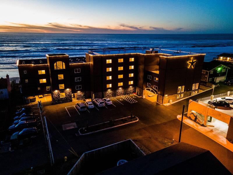 Starfish Manor Oceanfront Hotel image