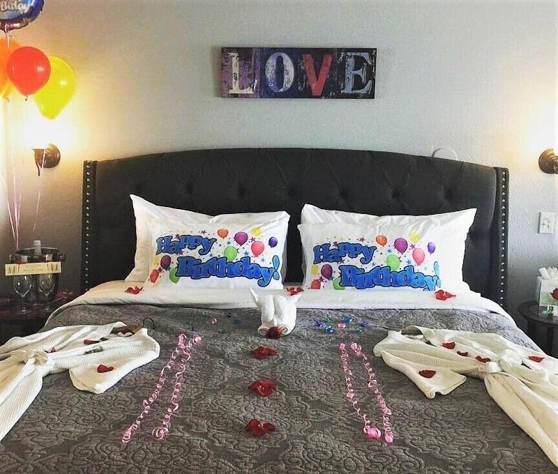 Starfish Manor Oceanfront Hotel image