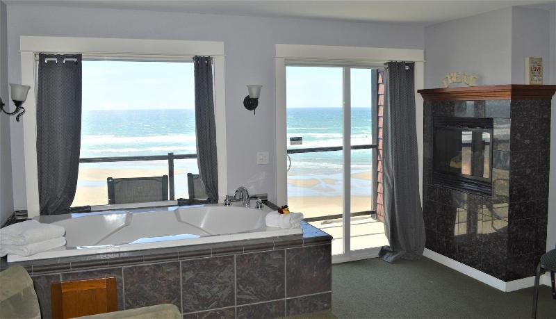 Starfish Manor Oceanfront Hotel image
