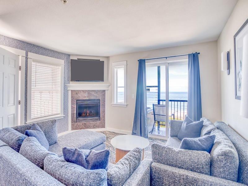 Starfish Manor Oceanfront Hotel image